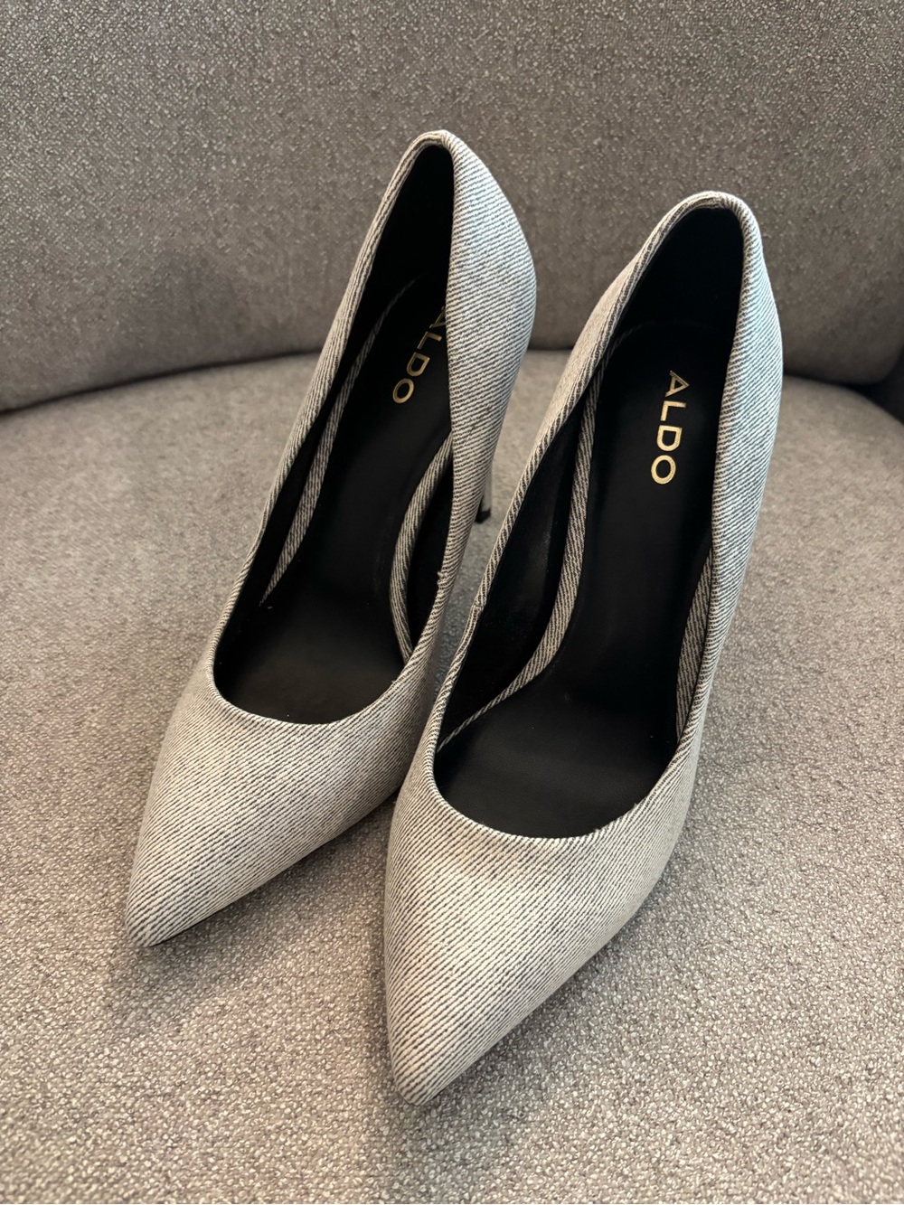 ALDO Women's Lala Gray Pointed-Toe Pumps Heels Size 6